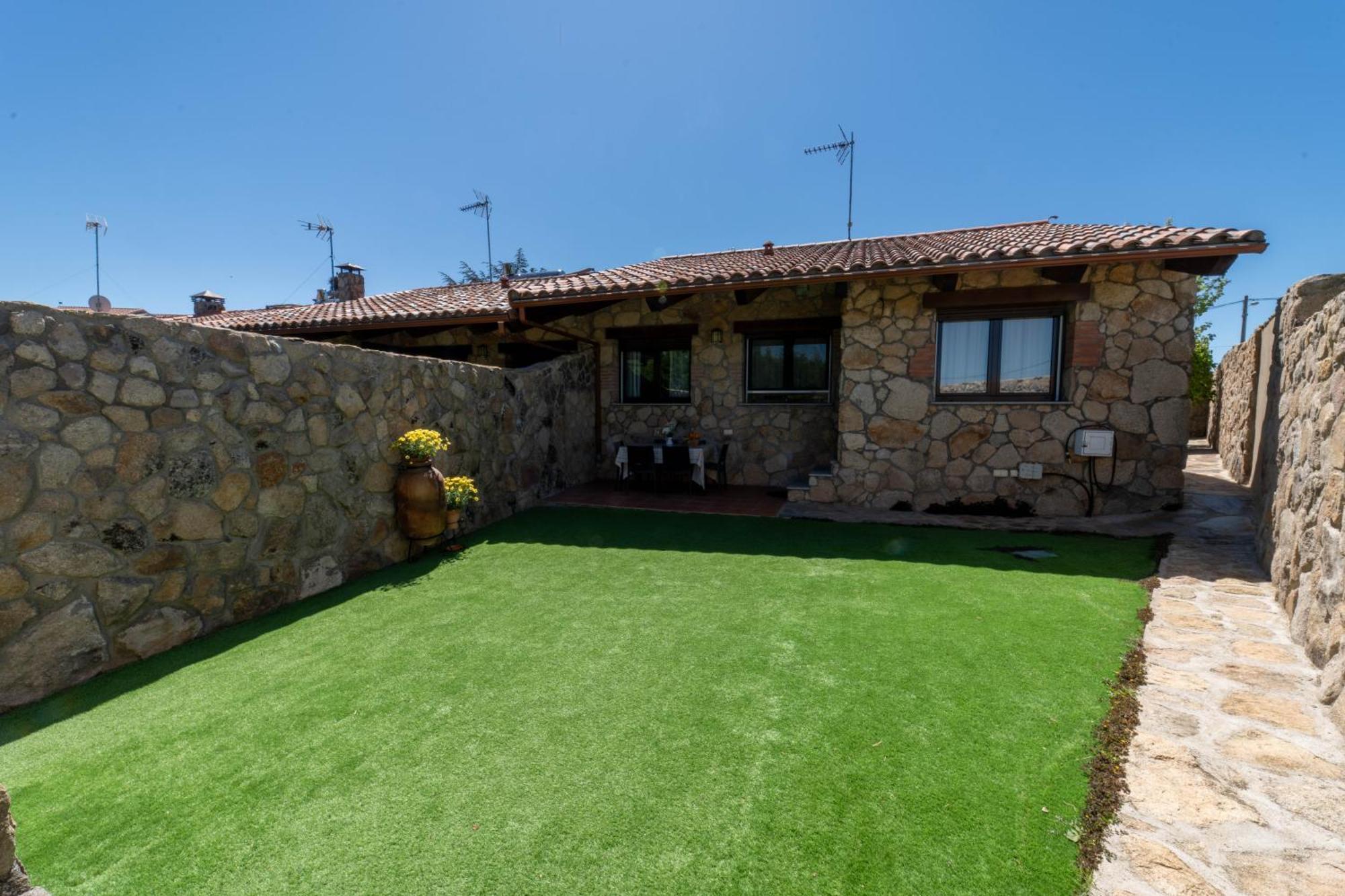 Casa Rural Los Cantaros. Zarapicos Extérieur photo